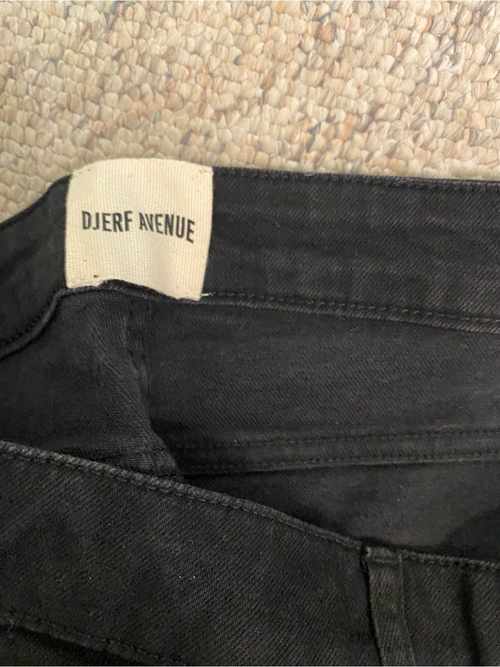Djerf Avenue jeans - NWT - Picture 6 of 6